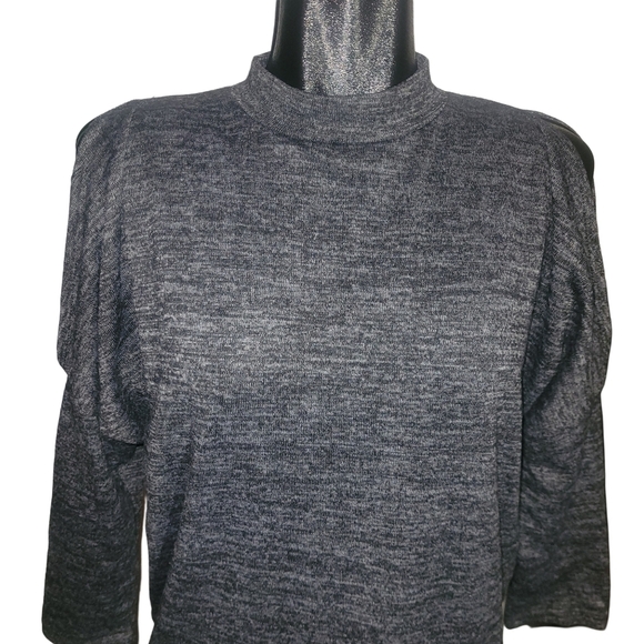 Grey Heathered Mock Neck Cold Shoulder Long Sleeve Top M - Picture 1 of 6